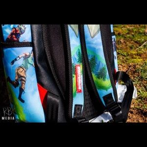 shark royale backpack